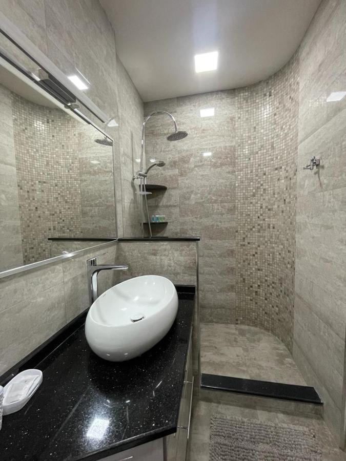 Sm Apartment Ереван Екстериор снимка